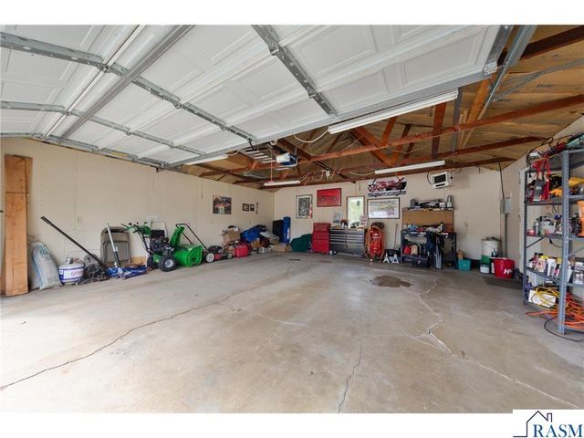 9142 S 1st Avenue, Bloomington, MN 55420