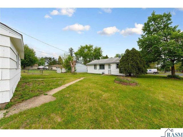 9142 S 1st Avenue, Bloomington, MN 55420