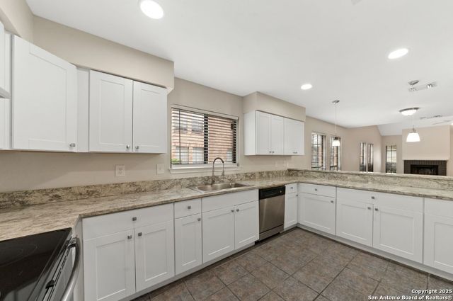 12406 Autumn Vista, San Antonio, TX 78249