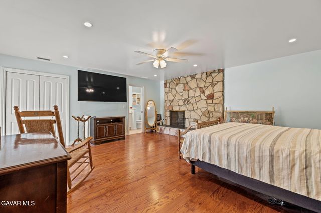 4518 E Stearns Street, Long Beach, CA 90815