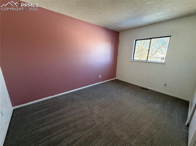 4720 Live Oak Drive, Colorado Springs, CO 80916