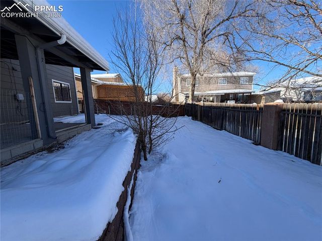 4720 Live Oak Drive, Colorado Springs, CO 80916