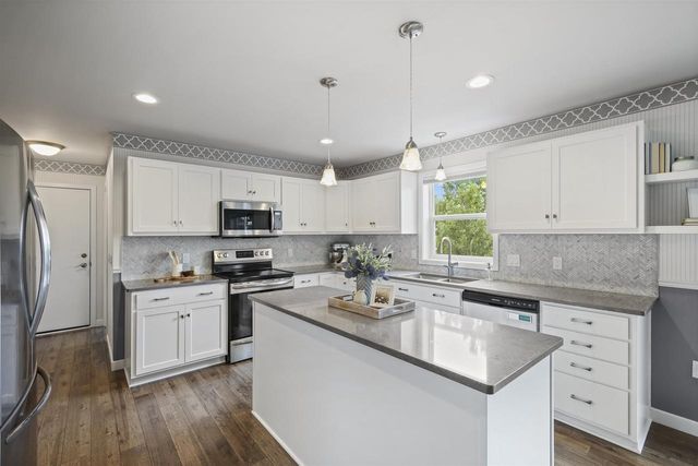 609 Gehin Street, Belleville, WI 53508