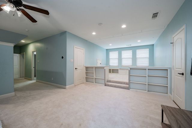 6 Sheffield Court, Heath, TX 75032