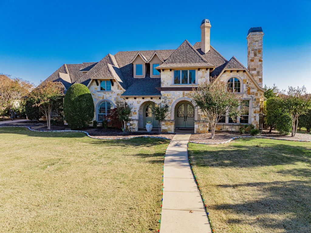 6 Sheffield Court, Heath, TX 75032