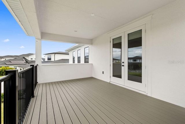 9453 GOLDEN LAUREL LANE, Orlando, FL 32827