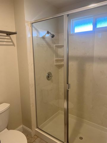 2245 Mission St, Turlock, CA 95380