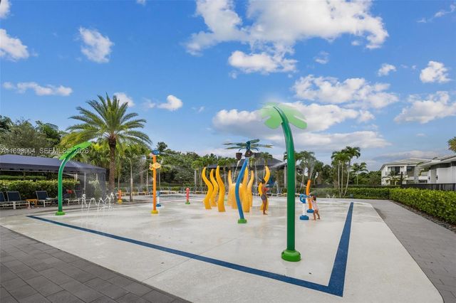 8067 White Wave Ter, Boca Raton, FL 33496