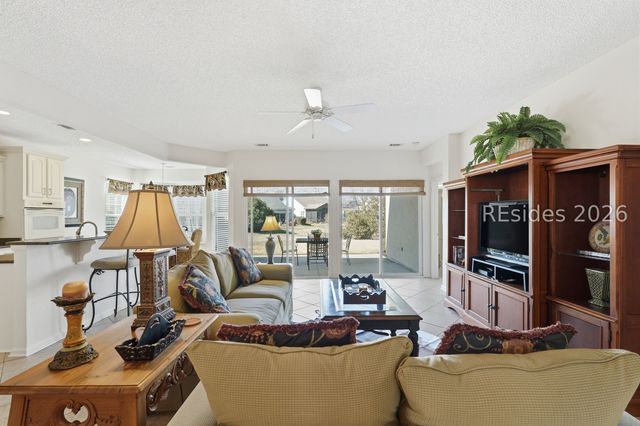 15 Marigold Dr, Bluffton, SC 29909