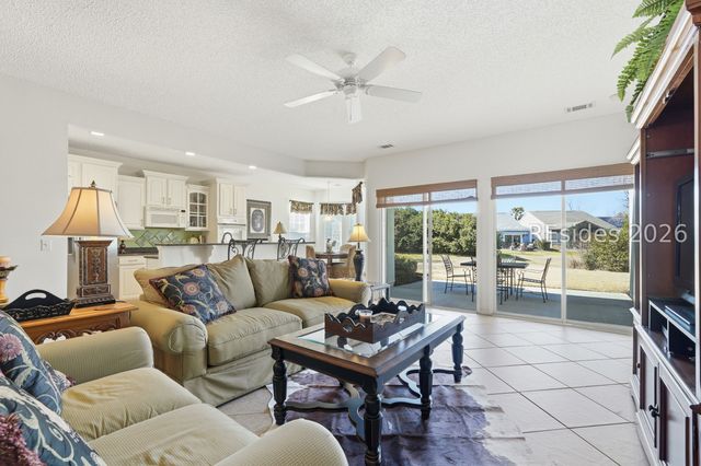 15 Marigold Dr, Bluffton, SC 29909