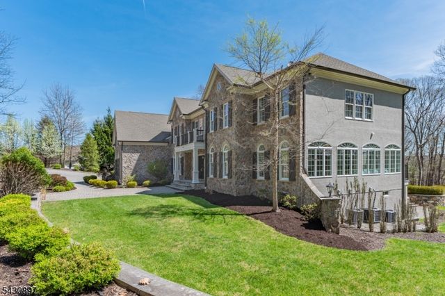 3 Quarterhorse Xing, Sparta Twp., NJ 07871