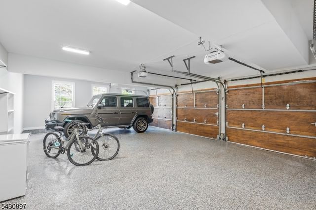 3 Quarterhorse Xing, Sparta Twp., NJ 07871