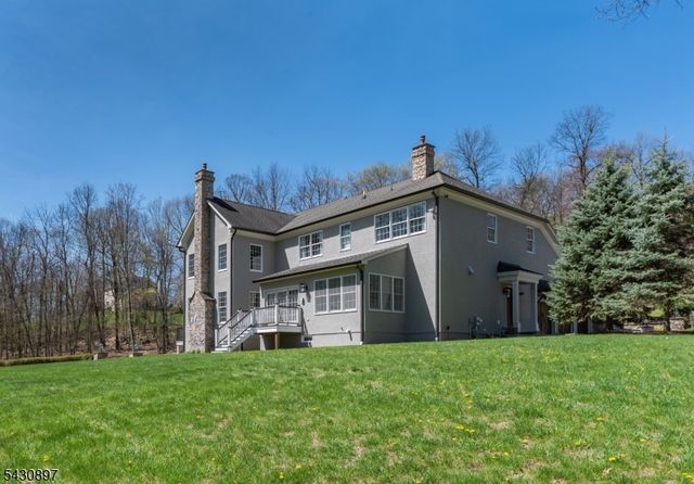 3 Quarterhorse Xing, Sparta Twp., NJ 07871