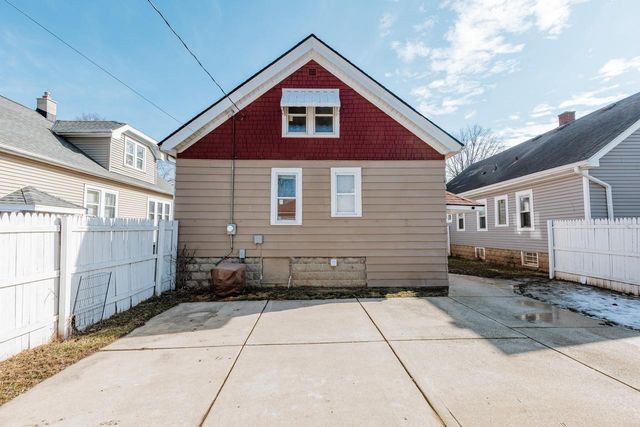 4919 N 52nd STREET, Milwaukee, WI 53218