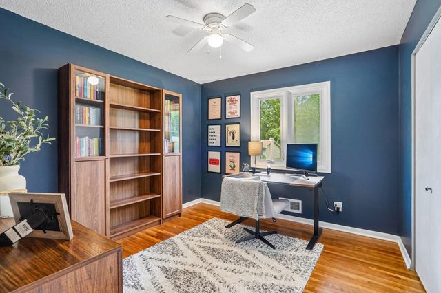 1880 Gold Trail, Eagan, MN 55122