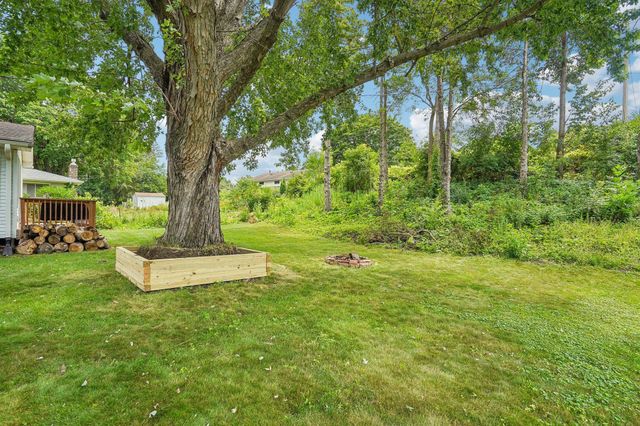 1880 Gold Trail, Eagan, MN 55122