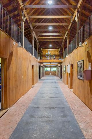 15 Kirby Hill Road, Pawling, NY 12564