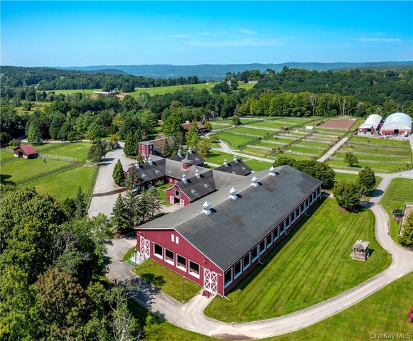 15 Kirby Hill Road, Pawling, NY 12564