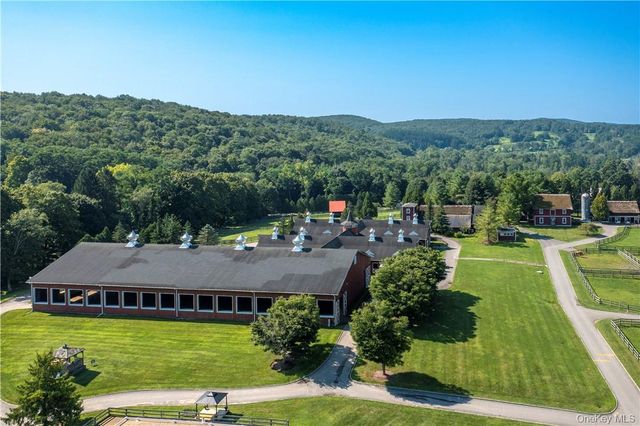 15 Kirby Hill Road, Pawling, NY 12564