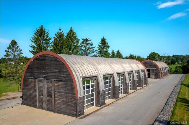 15 Kirby Hill Road, Pawling, NY 12564