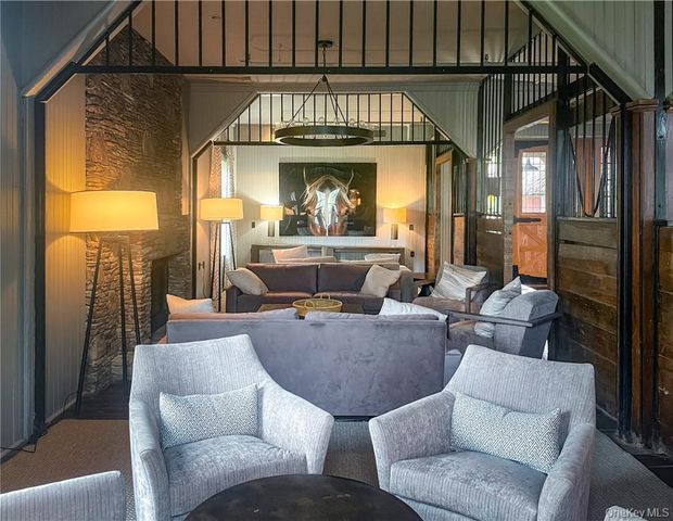 15 Kirby Hill Road, Pawling, NY 12564