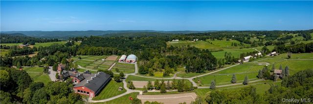 15 Kirby Hill Road, Pawling, NY 12564