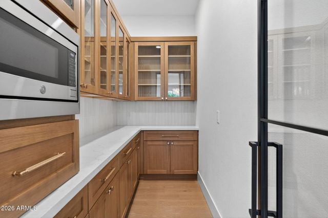 1635 E SILVERWOOD Drive, Phoenix, AZ 85048