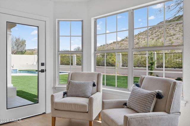 1635 E SILVERWOOD Drive, Phoenix, AZ 85048