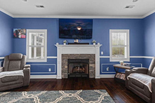 151 Foggy River Way, Jacksonville, NC 28540