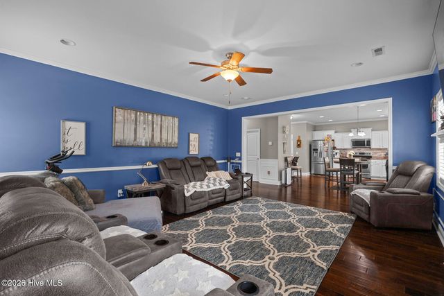 151 Foggy River Way, Jacksonville, NC 28540