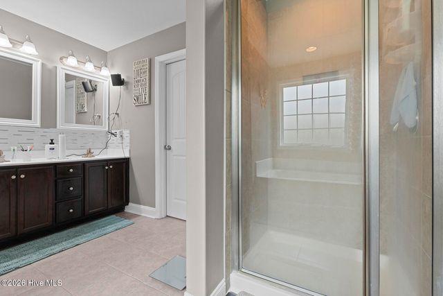 151 Foggy River Way, Jacksonville, NC 28540