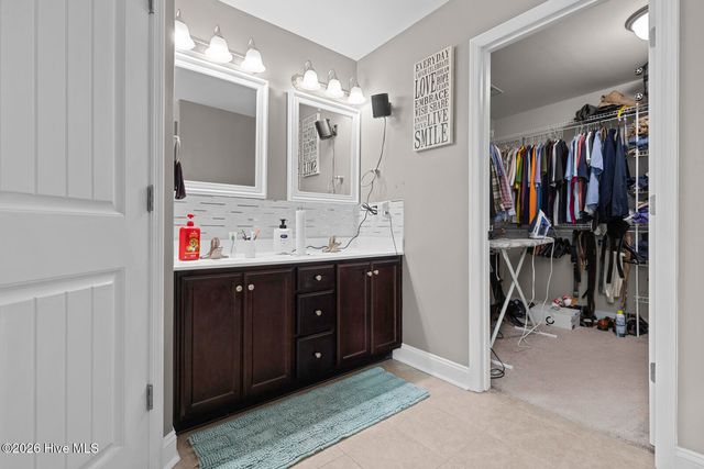 151 Foggy River Way, Jacksonville, NC 28540