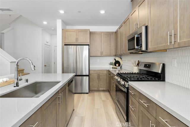 3959 Lavine Way 107, Corona, CA 92883