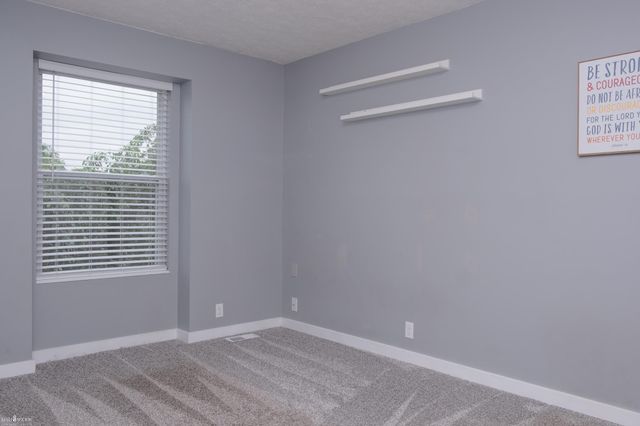 1445 W North Street, Owosso, MI 48867