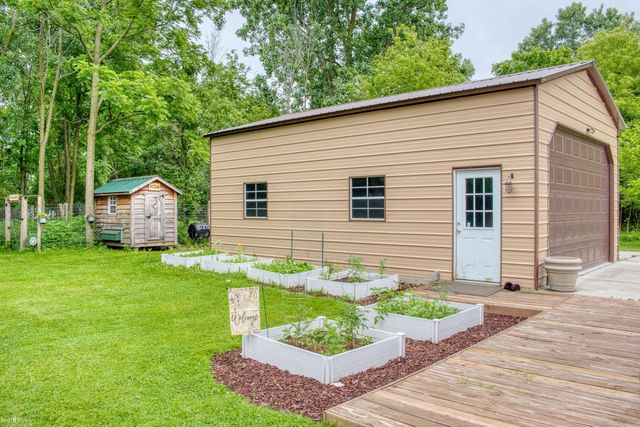 1445 W North Street, Owosso, MI 48867
