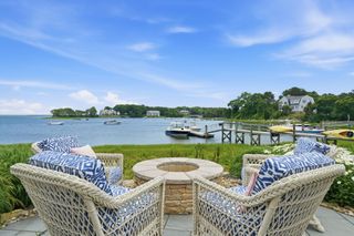 181 Daniels Island Road, Mashpee, MA 02649