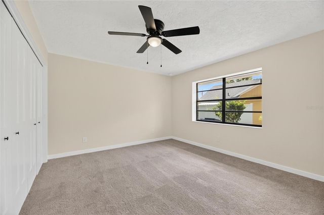 1903 COUNTRY CLUB COURT, Plant City, FL 33566