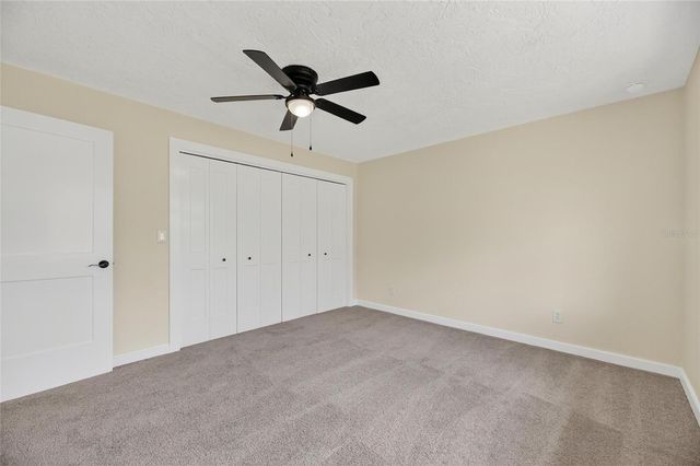 1903 COUNTRY CLUB COURT, Plant City, FL 33566