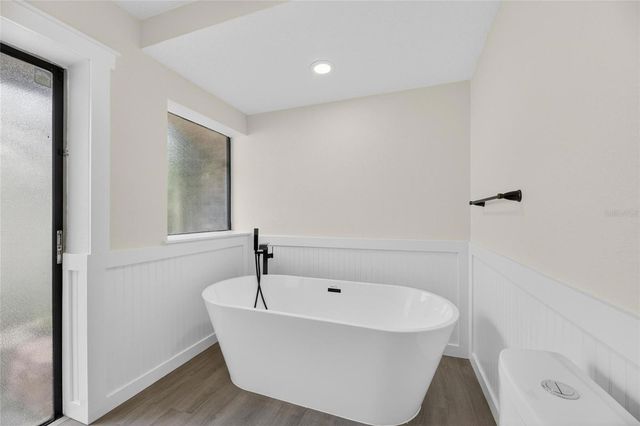 1903 COUNTRY CLUB COURT, Plant City, FL 33566
