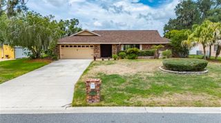 1903 COUNTRY CLUB COURT, Plant City, FL 33566