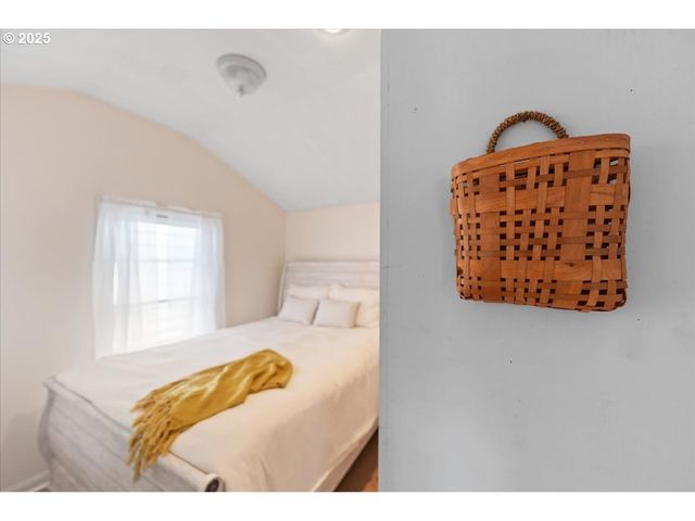 830 OCEANWAY St, Seaside, OR 97138