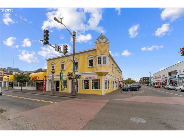 830 OCEANWAY St, Seaside, OR 97138