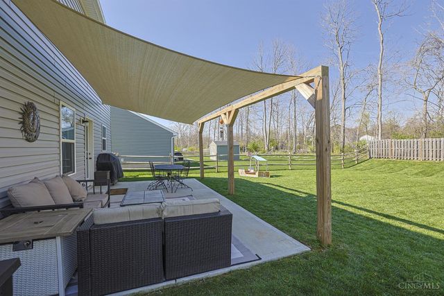 89 Cedarwood Drive, Amelia, OH 45102