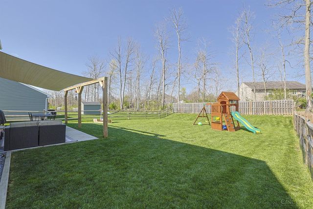 89 Cedarwood Drive, Amelia, OH 45102