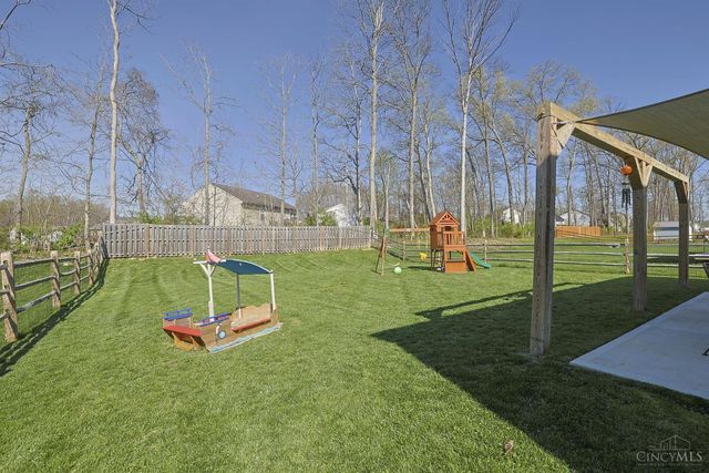 89 Cedarwood Drive, Amelia, OH 45102