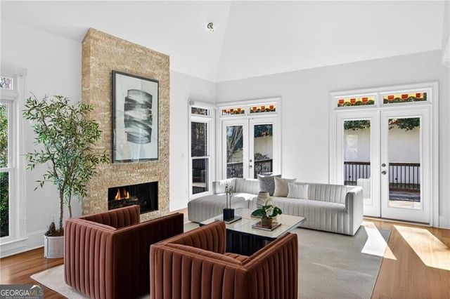 6 Wieuca Trace NE, Atlanta, GA 30342