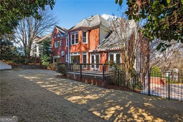 6 Wieuca Trace NE, Atlanta, GA 30342