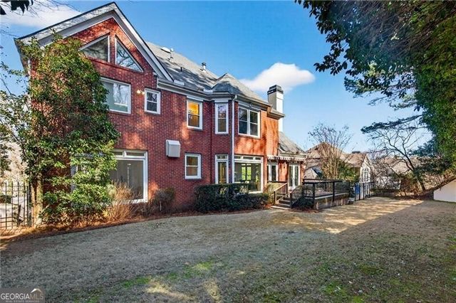 6 Wieuca Trace NE, Atlanta, GA 30342