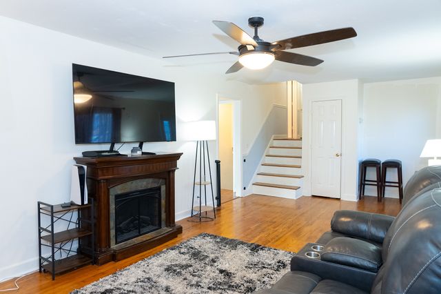 1005 Emily Dr, Goodlettsville, TN 37072