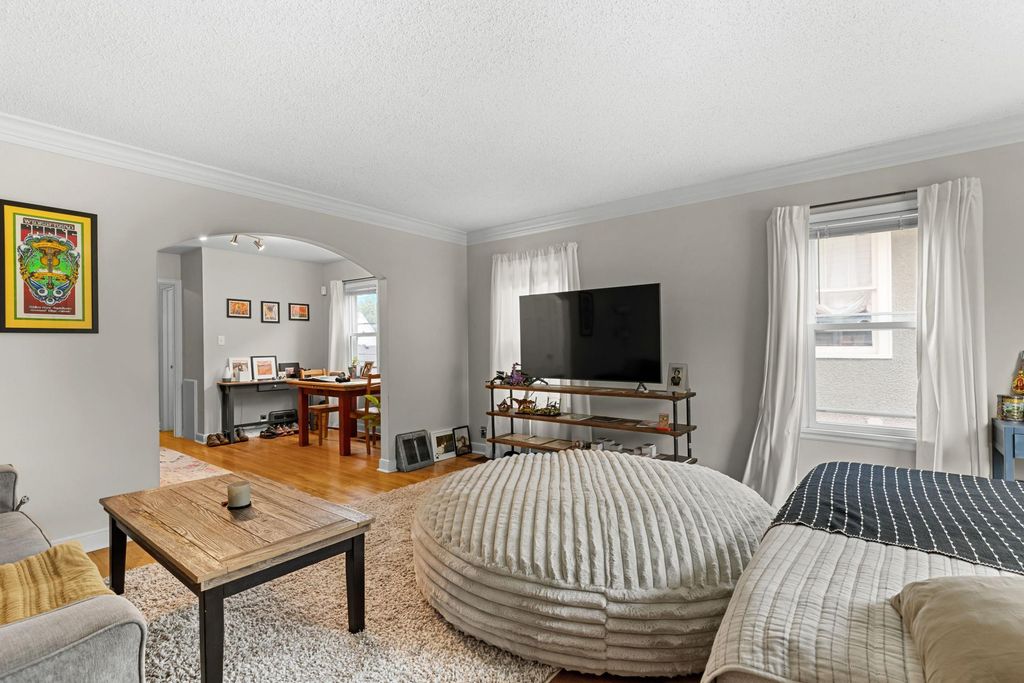 5001 Thomas Avenue S, Minneapolis, MN 55410 — photo 2